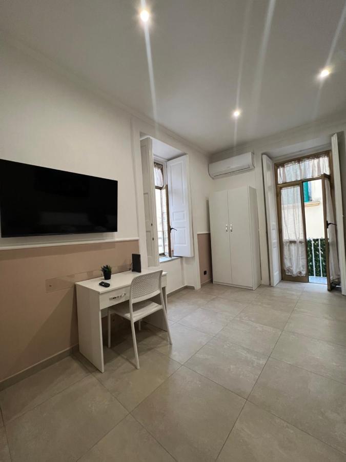 Silvana Appartamento Naples Exterior photo