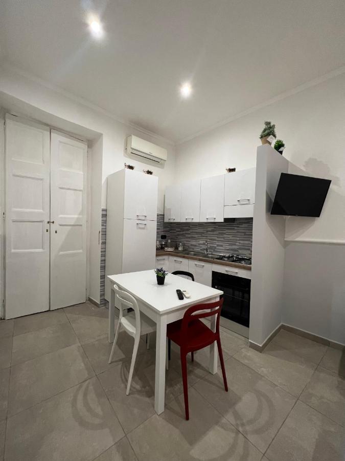Silvana Appartamento Naples Exterior photo