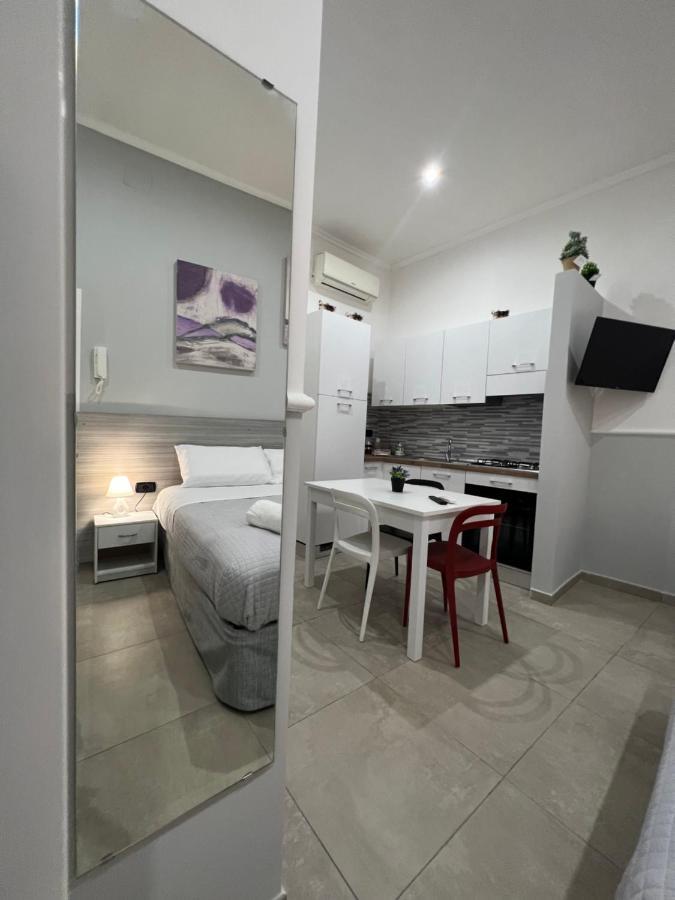 Silvana Appartamento Naples Exterior photo
